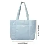 Ko'k rangdagi ko'krak qafasdagi tasodifiy sumka - bu uzun tutqichli engil ko'k rangli quyuq, uzunligi 27 sm uzunlikdagi 32cm o'lchanadi. OM va ODM xizmatlari sozlangan brending uchun mavjud.