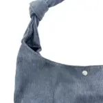 Mornarsko plava casual corduroy crossbody torba s zatezanim remenom i zatvaranjem gumba, Ponuđeno s OEM -om ili ODM prilagodbom.