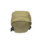 ʻO ka ʻeke ʻeke liʻiliʻi liʻiliʻi i ke kala khaki me ka ʻeke zip mua a me nā kaula ʻaoʻao hiki ke hoʻololi ʻia